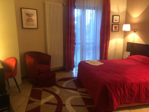Hotel Del Corso - Tap to explore photos