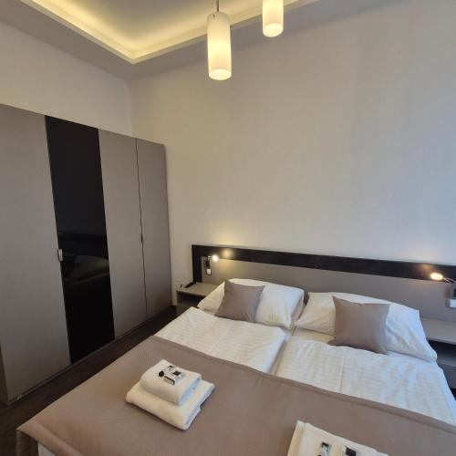 2 bedrooms, 2 beds