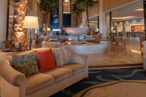 Foyer, Kobe Meriken Park Oriental Hotel in Haborland