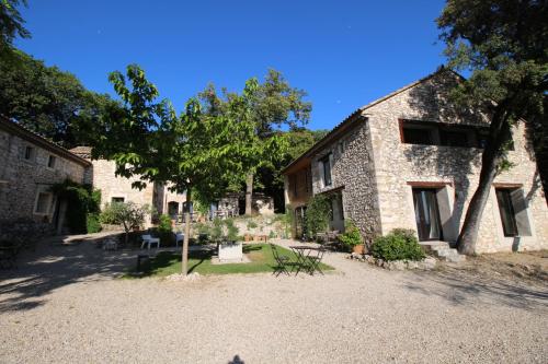 Les Esplanes - Chambre d'hôtes - La Garde-Adhémar