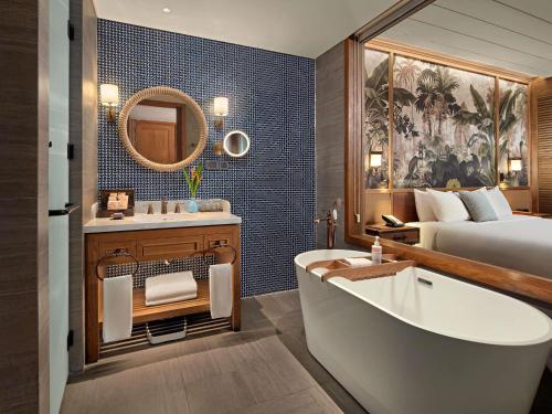 Chambre avec 2 lits, deluxe, vue sur la mer, balcon