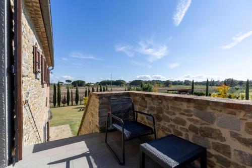 Villa dei Vini by PosarelliVillas in Теронтола Дi Кортона