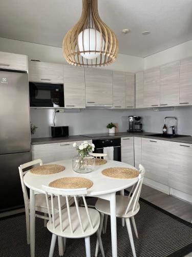 Apartment with sauna and backyard, Saarenkylä (fotografie 7)