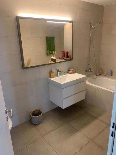 Beautiful Apartment in Central Zurich, Zürich (Foto 6)