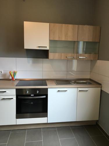 private Zimmer im Serviced Apartment - mit wöchentlicher Reinigung in Stuttgart, Deutschland