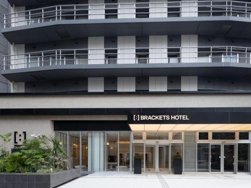 Brackets Hotel Osaka Hommachi