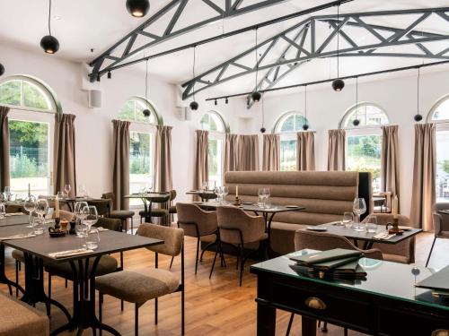 Hotel Castel Maintenon - Handwritten Collection