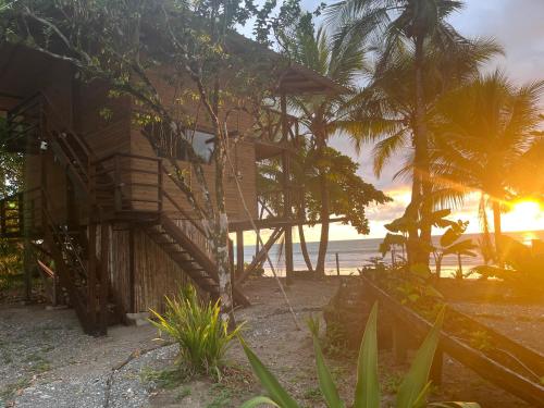 Popochos Beach Eco-Lodge in Nuqui