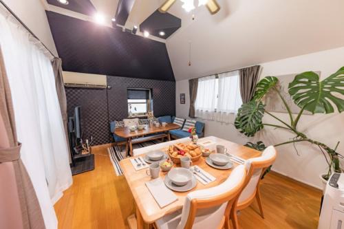 NOT A HOME亀有 駅徒歩5分 無料駐車場 ディズニーまで車22分 羽田空行バス直通 90m2