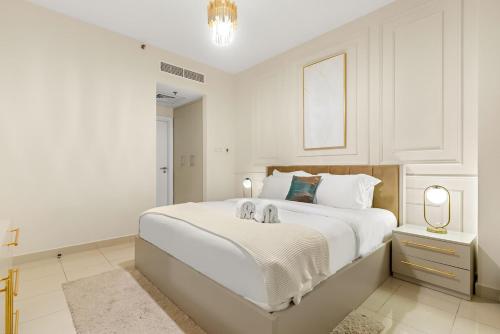 FIRST CLASS 1BR Burj Khalifa View , Near Metro, Dubaj (zdjęcie 8)