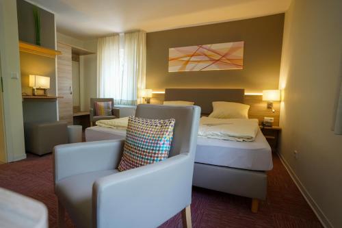 Altdeutscher Hof Beckord 2.9km von Theater entfernt