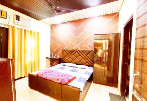 AJ PRIME Homestay - Your Affordable Stay in ชลันธระ