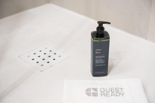 GuestReady – City Center Apartment with Balcony, Porto (photo 8)