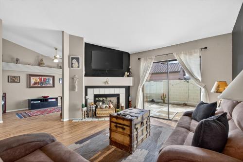 Tempe Oasis with Fire Pit & BBQ Lounge home – khách sạn tại Nam Tempe