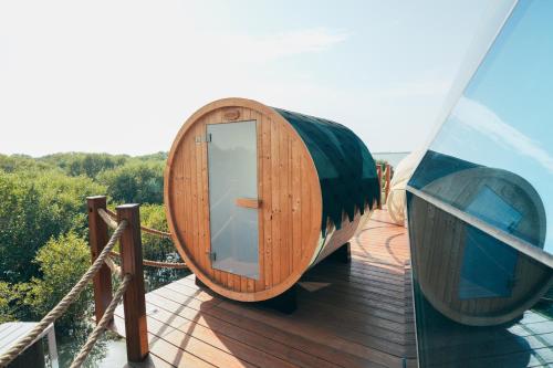 LUXEGLAMP in Umm Al Quwain