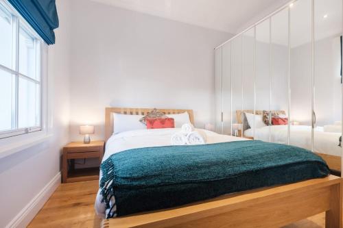 BnBNova - 3BR 2BA - King's Cross - image 4