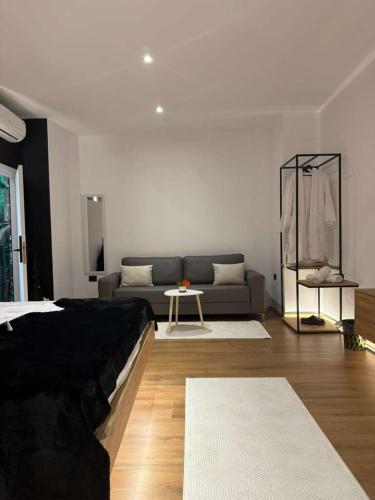You & Me Suite, Szkodra (zdjęcie 8)
