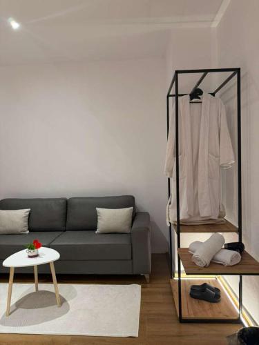 You & Me Suite, Szkodra (zdjęcie 9)