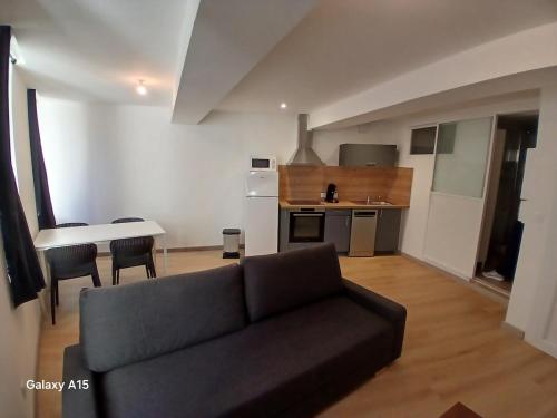 Bel appartement au centre du vieux Nyons en Drôme Provençale - Location saisonnière - Nyons