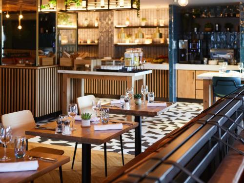 Novotel Birmingham Airport Terminal Building - NEC