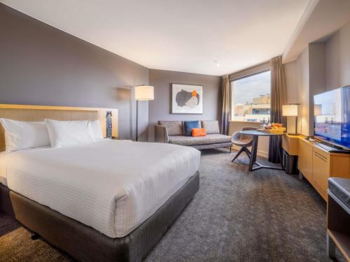 Novotel Sydney On Darling Harbour - image 3