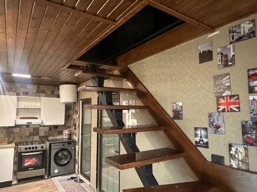 Umm Aljulud Cottages in อัญลูน