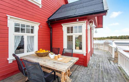. Lovely Home In Abelvær With Wifi
