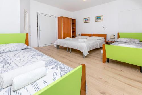Apartments Jerkunica - image 4