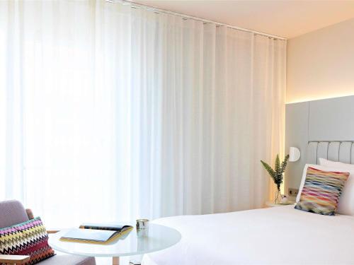 Hotel Croisette Beach Cannes Mgallery - image 25