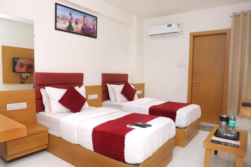 Hotel Pine View, Radźkot (zdjęcie 7)