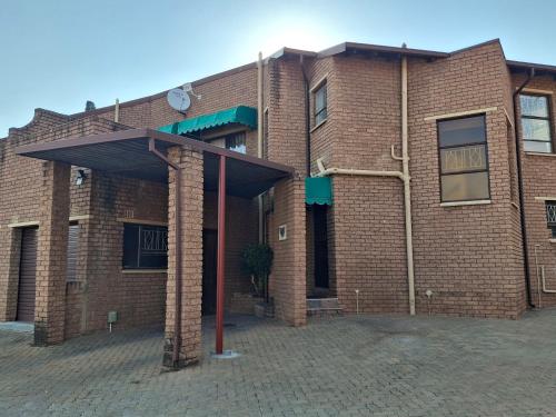 Papillon Guesthouse