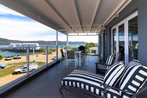 Thesen Harbour Town Apartments @ Beautiful Knysna Villas in Thesens Sziget