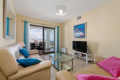 Oprema, Marina Real Port View 2457 in Villas Puerto