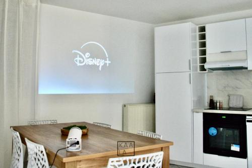 KAALA RIVERSIDE Deluxe apt entre Disney et Paris free Parking in Lognes