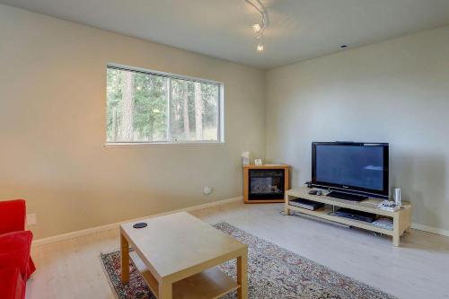 Fir Mtn-Rv/Mt View-HT-4BR/3.5B - image 2