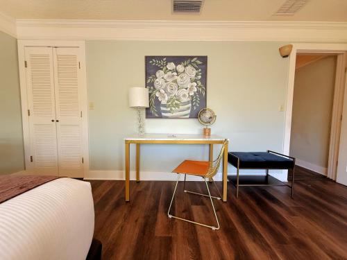 Bayfront Inn - image 12