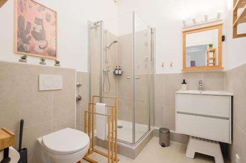 Cozy City Apartment auf 130qm mit Billardtisch für bis zu 9 Gäste, Hamburk (fotografie 6)