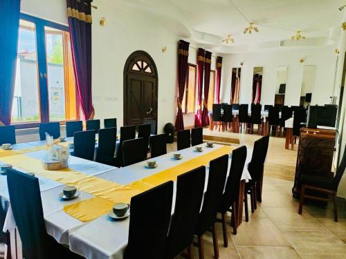 Hotelino Stare Miasto Częstochowa (Hotelino Stare Miasto Czestochowa) in เชสโทโชวา