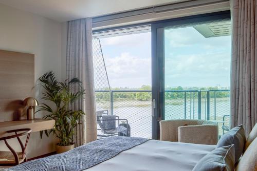 Fulham Pier Hotel - image 14