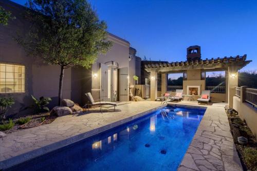 4BR Estate with Casita, Pickleball Court and Pool in Carefree