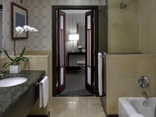 Sofitel Philadelphia at Rittenhouse Square - image 16