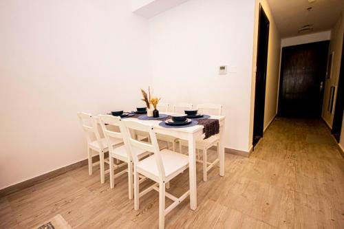 Luxuriously Furnished 1 BHK Warsan, Dubái (foto 6)