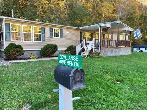 Devil Anse Home Rental