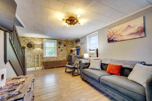 Little Woodland Home Hidden Gem By Dtwn Bethlehem in 伯利恆市中心