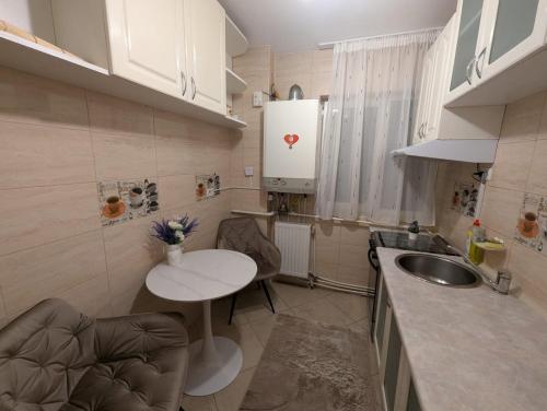 주방, Apartament kilometrul 0 Bacau in 시티 센터