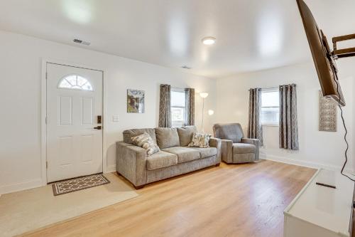 Easy I-80 Access! Newly Updated McDonald Home