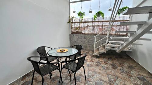 Facilities, Duplex familiar cerca al Cable y Milan con patio in Ecoturistico Cerro de Orro