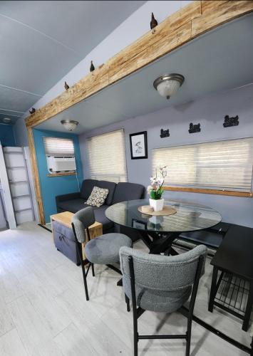 Shroom life farm Chicken shack in 北迈尔斯堡