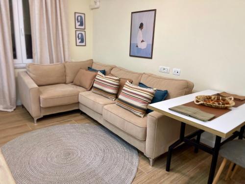 al centro apartment - image 4