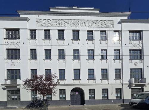 Apartamenty Kopernika41pl - parking, dostęp na kod, klimatyzacja, winda – khách sạn tại Polesie